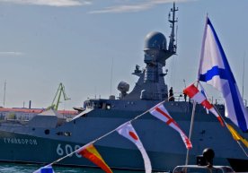 Sevastopoldagi Rossiya harbiy kemasi. Foto: Aleksander