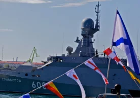 Sevastopoldagi Rossiya harbiy kemasi. Foto: Aleksander
