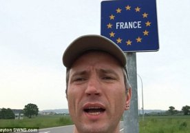 Англиянинг Йоркшир туманидан Адам Лейтон бир сутка