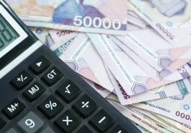 Ўзбекистонда мактаблар ва боғчалар раҳбарларига катта