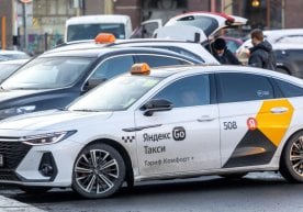 Санкт-Петербургда такси соҳасида чет элликлар фаолиятига