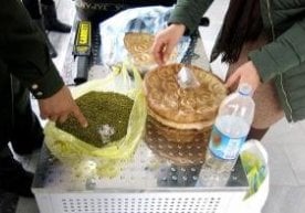 Non va mosh orasiga yashirilgan kumush taqinchoqlar fosh etildi фото