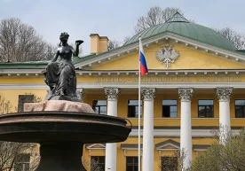 Санкт-Петербургда Ҳарбий тиббиёт академияси курсантлари