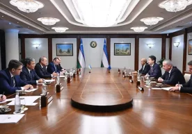 Вазирлар Маҳкамасида Ўзбекистон бош вазири Абдулла Арипов