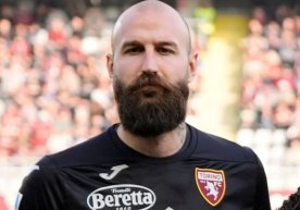 Сербиялик бўйи баланд дарвозабон Ваня Милинкович-Савич