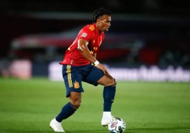 Қанот ҳужумчиси Адама Траоре Лондон ичида клубини