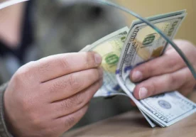 16 август куни Ўзбекистондаги баъзи банклар долларни 9100