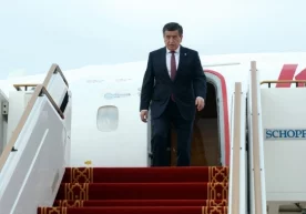 Фото: vb.kg Қирғизистон президентининг ТУ-154 самолёти 20