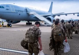 Марказлашмаган, ўнлаб гуруҳларга бўлиниб кетган душманга