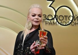 Хонанда Лариса Долина ўзи жабрланувчи сифатида