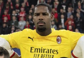 Италиянинг “Милан” клуби дарвозабони Майк Меньян 2021