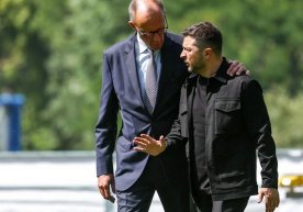 Украина президенти Владимир Зеленскийнинг Европада олиб