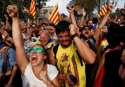 Испания конституциявий суди Каталонияга мустақиллигини бекор қилиш учун 3 кунлик муҳлат берди фото