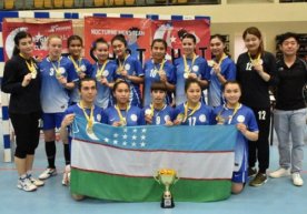 O‘zbekistonlik gandbolchi qizlar Janubi-Sharqiy Osiyo chempioni bo‘lishdi (foto) фото
