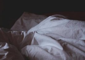 Гулистонлик эркак жазмани қўйнида юрак хуружига йўлиқди ва ўша жойда жон берди фото
