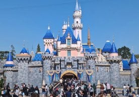 АҚШнинг Калифорния штатидаги Anaheim шаҳрида жойлашган
