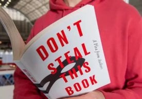 Фото: The Guardian Буюк Британияда ижодкорлар сунъий