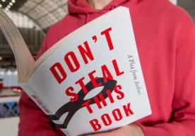 Фото: The Guardian Буюк Британияда ижодкорлар сунъий