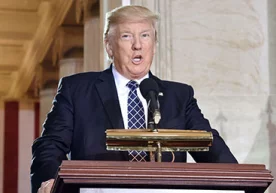 АҚШ президенти Дональд Трамп давлатнинг биринчи шахсларини