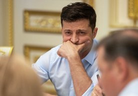 Украина президенти Владимир Зеленский у томонидан таклиф