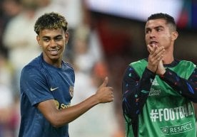 Каталониянинг "Барселона" клуби вингери Ламин