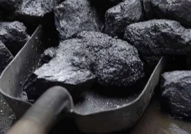 Совуқ кунлар бошланиши билан қишлоқ ахолиси учун уйни