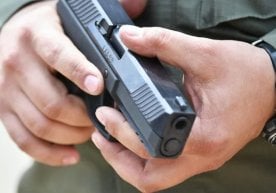 Таиланднинг пойтахти Бангкок шаҳридаги гавжум бозорлардан