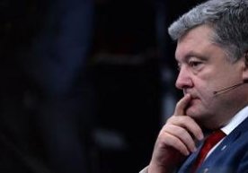 Poroshenko prezidentlikka nomzodini ro‘yxatdan o‘tkazish uchun hujjat topshirdi фото