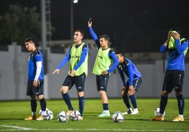 Milliy terma jamoamiz safiga yana ikki nafar futbolchimiz qo‘shildi фото