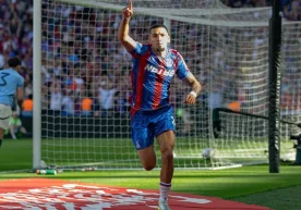 Кристал Пэлас клубининг ўнг қанот ҳимоячиси Даниэл Муњос