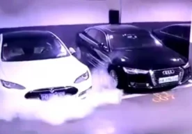 Tesla компанияси Шанхайдаги ер ости автотураргоҳларидан