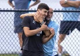 «Манчестер Сити» базасидаги оддий, аммо самимий суҳбат