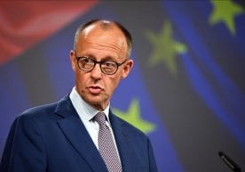Оқ уйда бўлиб ўтган матбуот анжуманида Германия канцлери
