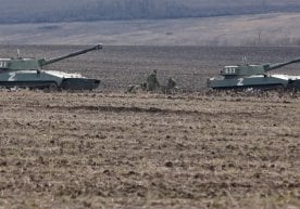 Russia is trying to encircle Ukrainian troops in the Kursk region фото