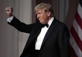 Британиянинг нуфузли нашри The Economist АҚШ президенти