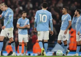 Англия Премьер-лигасида чемпионлик тахти учун курашаётган