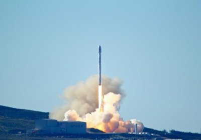 Falcon 9 ракетаси Калифорниядаги ҳарбий-ҳаво кучлари базасидан учирилди фото