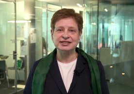 Россия Адлия вазирлиги сиёсатшунос ва муаллиф Нина