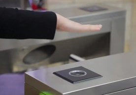 Тошкент метрополитенида йўловчилар учун яна бир замонавий