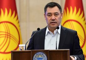 Садир Жапаров ҳокимиятни куч билан эгаллаб олишга уриниш иши бўйича оқланди фото