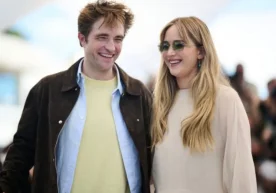 Машҳур британиялик актёр Роберт Паттинсон вампирлар