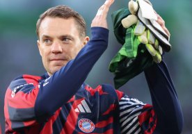 Mausym ayaktaluyyna tayau Manuel Neuer tagy da nazarda.