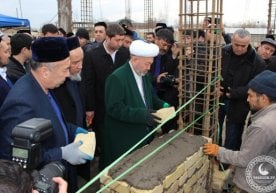 Toshkentda yangi jome masjid poydevoriga g‘isht qo‘yildi (foto) фото
