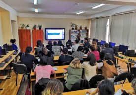 Халқ таълими тизими раҳбар ва мутахассис ходимларини қайта