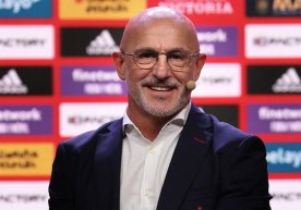 Испания миллий жамоаси бош мураббийи Луис де ла Фуэнте