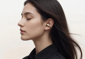 Xiaomi компанияси президенти Лу Вейбинг ўзининг илк