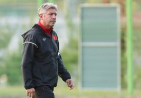 "Нефтчи" клуби мураббийлар штабида янги