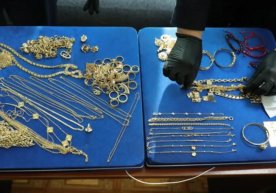 Тошкентда чегара-божхона пости ходимлари заргарлик