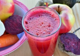 — Мен доим камқонликдан азият чекаман. Айниқса, баҳор