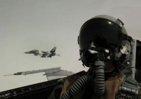 Американинг F-16C Fighting Falcon қирувчиси Россиянинг
